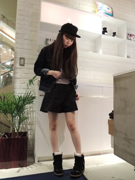 「ISABEL MARANT（イザベルマラン）のアイテム（シューズ）」を使った、FLONTVIOROスタッフさん（レディース・160cm）の冬コーディネート