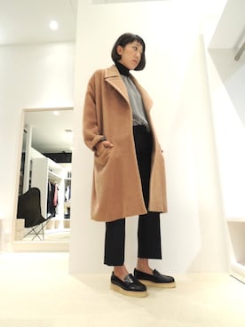 「ISABEL MARANT（イザベルマラン）のアイテム（パンツ）」を使った、FLONTVIOROスタッフさん（レディース・159cm）の秋コーディネート
