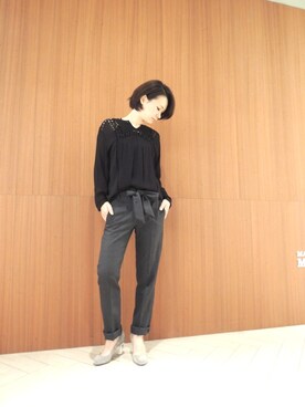 「ISABEL MARANT（イザベルマラン）のアイテム（パンツ）」を使った、FLONTVIOROスタッフさん（レディース・164cm）の秋コーディネート