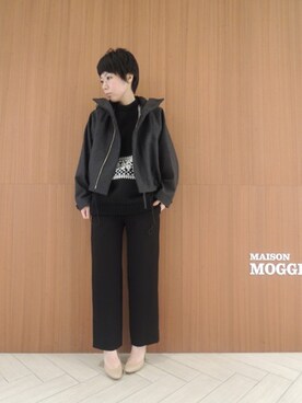 「MARNI（マルニ）のアイテム（ジャケット/アウター）」を使った、FLONTVIOROスタッフさん（レディース・161cm）の秋コーディネート