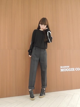 「ISABEL MARANT（イザベルマラン）のアイテム（パンツ）」を使った、FLONTVIOROスタッフさん（レディース・160cm）の秋コーディネート
