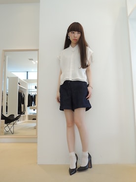 「EACH×OTHER（イーチアザー）のアイテム」を使った、FLONTVIOROスタッフさん（レディース・160cm）の春コーディネート