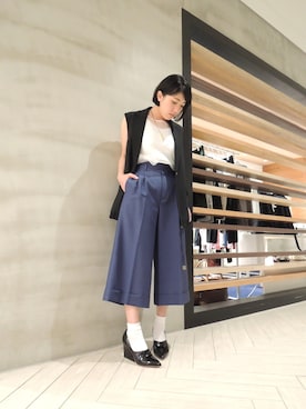 「Acne Studios（アクネストゥディオズ）のアイテム（アクセサリー）」を使った、FLONTVIOROスタッフさん（レディース・159cm）の春コーディネート