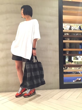 「MM6」｜FLONTVIOROスタッフさん（レディース・159cm）の夏コーディネート