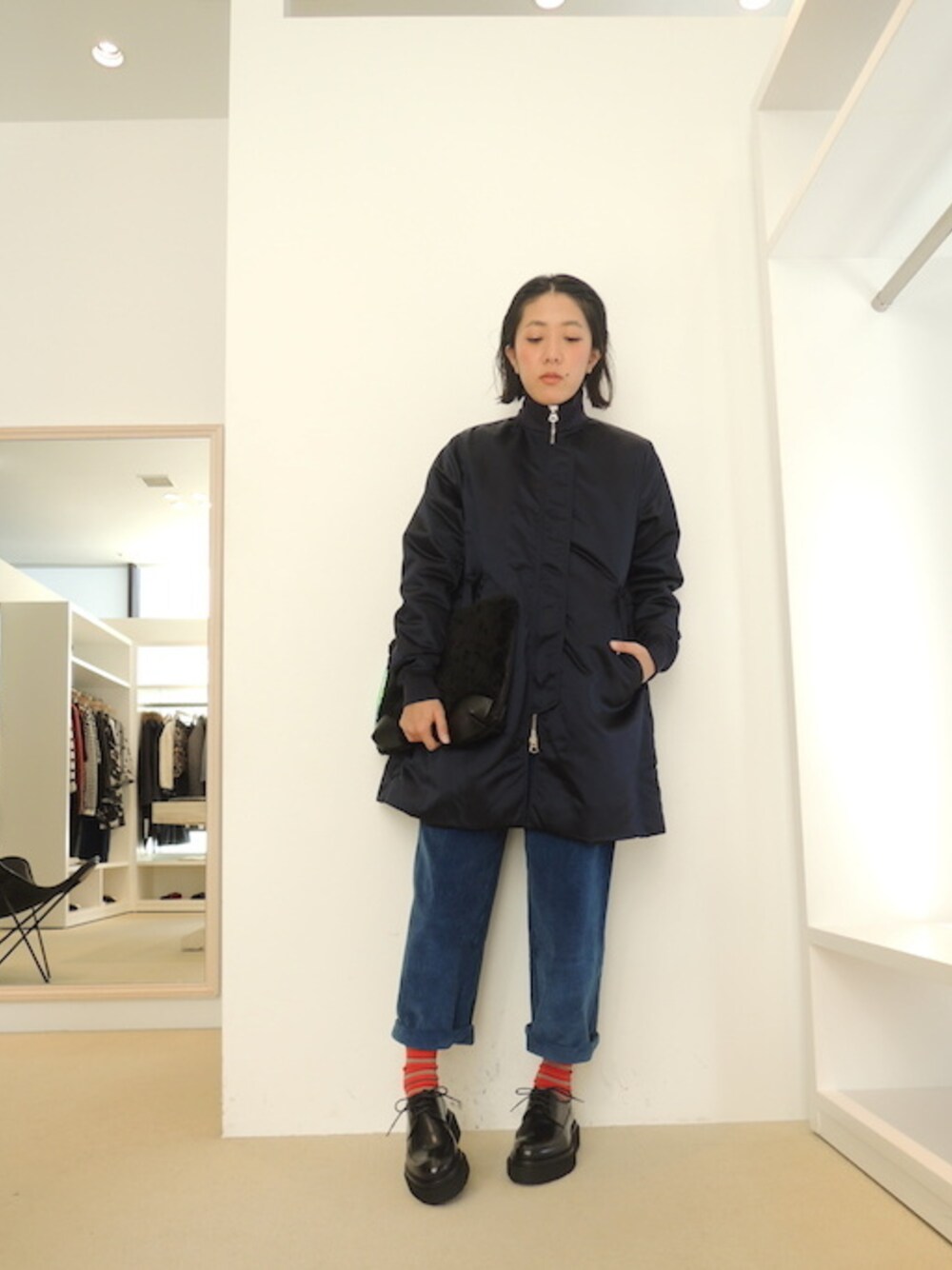 Acne Studiosのナイロンジャケットを使った人気ファッション