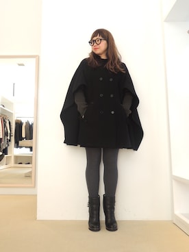 「NEIL BARRETT（ニールバレット）のアイテム（その他アウター）」を使った、FLONTVIOROスタッフさん（レディース・157cm）の秋コーディネート