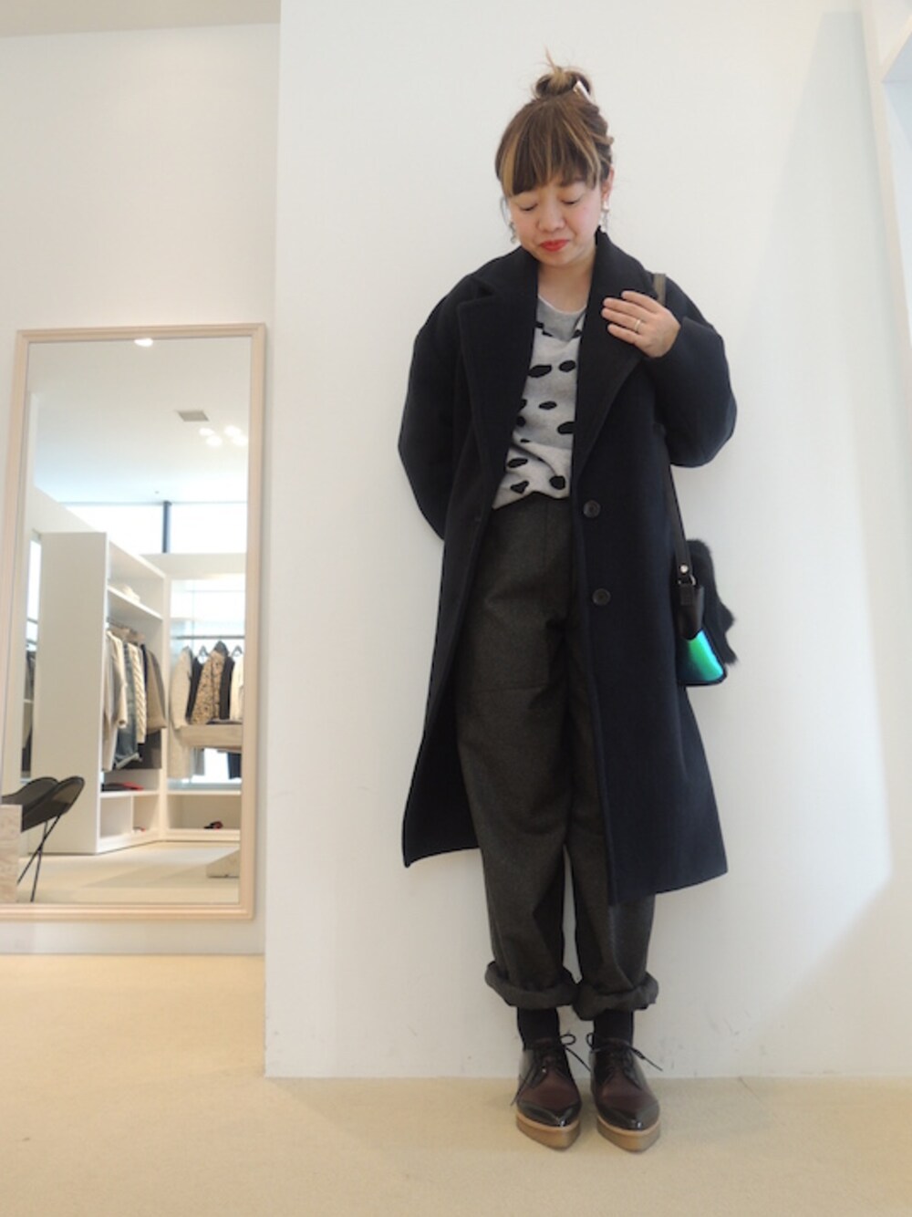 christian wijnantsのチェスターコートを使った人気ファッション