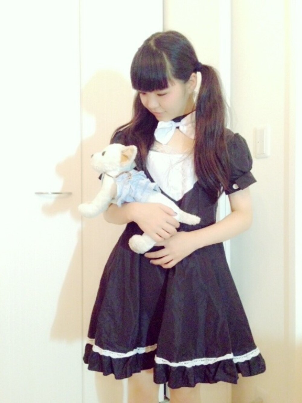 「コスプレ、メイド服、メイド、黒、フリル、ツインテール、パフスリーブ」｜「古着のアイテム（その他ヘアアクセサリー、その他）」を使った、だにえるさん（レディース・149cm）の夏コーディネートの1枚目の写真