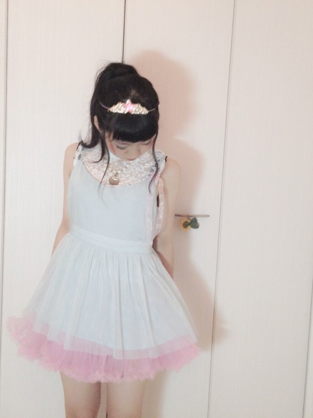 「レース、チュール、シースルー、オーガンジー、パニエ、パステル、ティアラ、ポニーテール、首つまり」｜「？のアイテム（キャミソール、ブルー系）」を使った、だにえるさん（レディース・149cm）の夏コーディネートの1枚目の写真