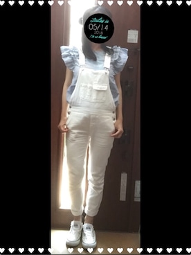 「CONVERSE（コンバース）のアイテム（スニーカー、ホワイト系）」を使った、cookie♡さん（レディース・156cm）の春コーディネート