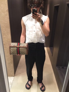 「KNOT（ノット）のアイテム（パンツ）」を使った、オカザキジョーさん（メンズ・174cm）の夏コーディネート