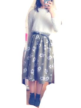 「VIS（ビス）のモコモコプルオーバー（ニット/セーター、グレー系）」を使った、リ サさん（レディース・169cm）の冬コーディネート