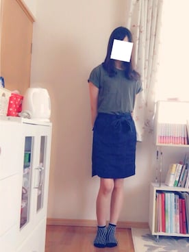「w closet（ダブルクローゼット）のアイテム（スカート、ブルー系）」を使った、リ サさん（レディース・169cm）の夏コーディネート