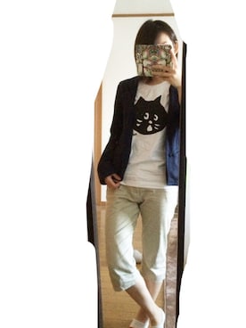 「Ne-net（ネネット）のアイテム（Tシャツ/カットソー、ホワイト系）」を使った、秋帆さん（レディース・153cm）の秋コーディネート