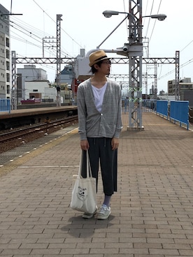 「BASISBROEK（バシスブルック）のアイテム（スラックス）」を使った、ヒラヤマ(Team Double)さん（メンズ・173cm）の夏コーディネート