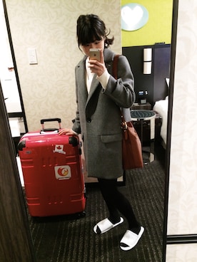 「travel」｜「アイテム（チェスターコート）」を使った、Ai Tさん（レディース・163cm）の冬コーディネート