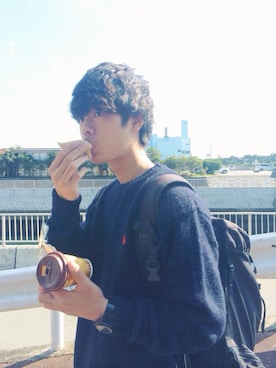 「tk.TAKEO KIKUCHI（ティーケータケオキクチ）の◆太幅ループチノパンツ（チノパンツ、ブラック系）」を使った、RYOさん（メンズ・175cm）の秋コーディネート