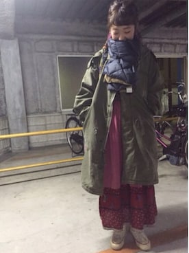 「チャックテイラー」｜「アイテム（ミリタリージャケット）」を使った、ツメ。さん（レディース・153cm）の冬コーディネート