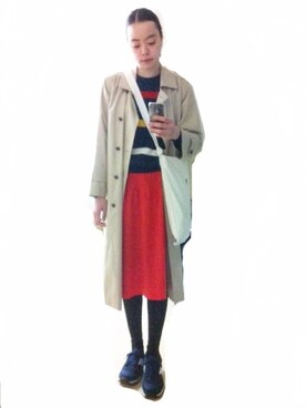 「ひざ丈スカート」｜「アイテム（トレンチコート）」を使った、Kanocoさん（レディース・170cm）の冬コーディネート