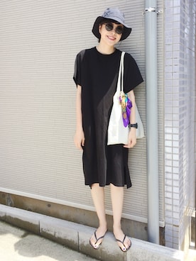 「PLAIN CLOTHING（プレーンクロージング）のアイテム（ワンピース/ドレス）」を使った、Kanocoさん（レディース・170cm）の夏コーディネート