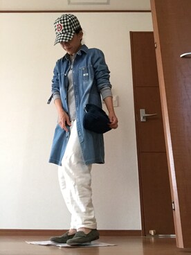 「アイテム（モカシン/デッキシューズ、グリーン系）」を使った、miyoさん（レディース・155cm）の秋コーディネート