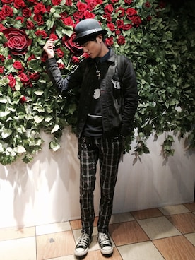 「REMIX（リミックス）のアイテム（キーケース/キーアクセサリー）」を使った、Ed shu.さん（メンズ・181cm）の冬コーディネート