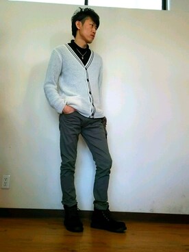 「HVC（エイチブイシー）のアイテム（パンツ）」を使った、セイジさん（メンズ・172cm）の冬コーディネート