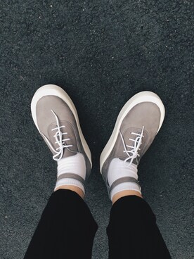 「アイテム（その他シューズ、グレー系）」を使った、Feiさん（レディース・163cm）の春コーディネート