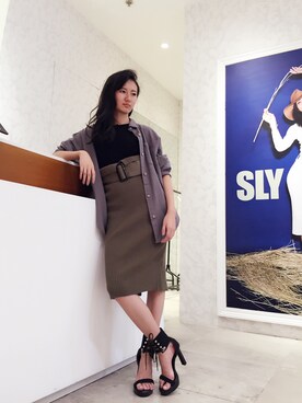 「SLY（スライ）のアイテム（ニット/セーター、グレー系）」を使った、nao_（≧∇≦）さん（レディース・158cm）の秋コーディネート
