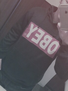 「OBEY」｜「アイテム（パーカー）」を使った、HARUさん（メンズ・174cm）の冬コーディネート