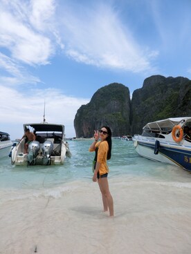 Dovely Caiさんのコーディネート