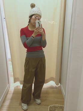 「URBAN RESEARCH DOORS（アーバンリサーチドアーズ）のコットンタックワイドパンツ（パンツ、ベージュ系）」を使った、KAMAさん（レディース・150cm）の秋コーディネート