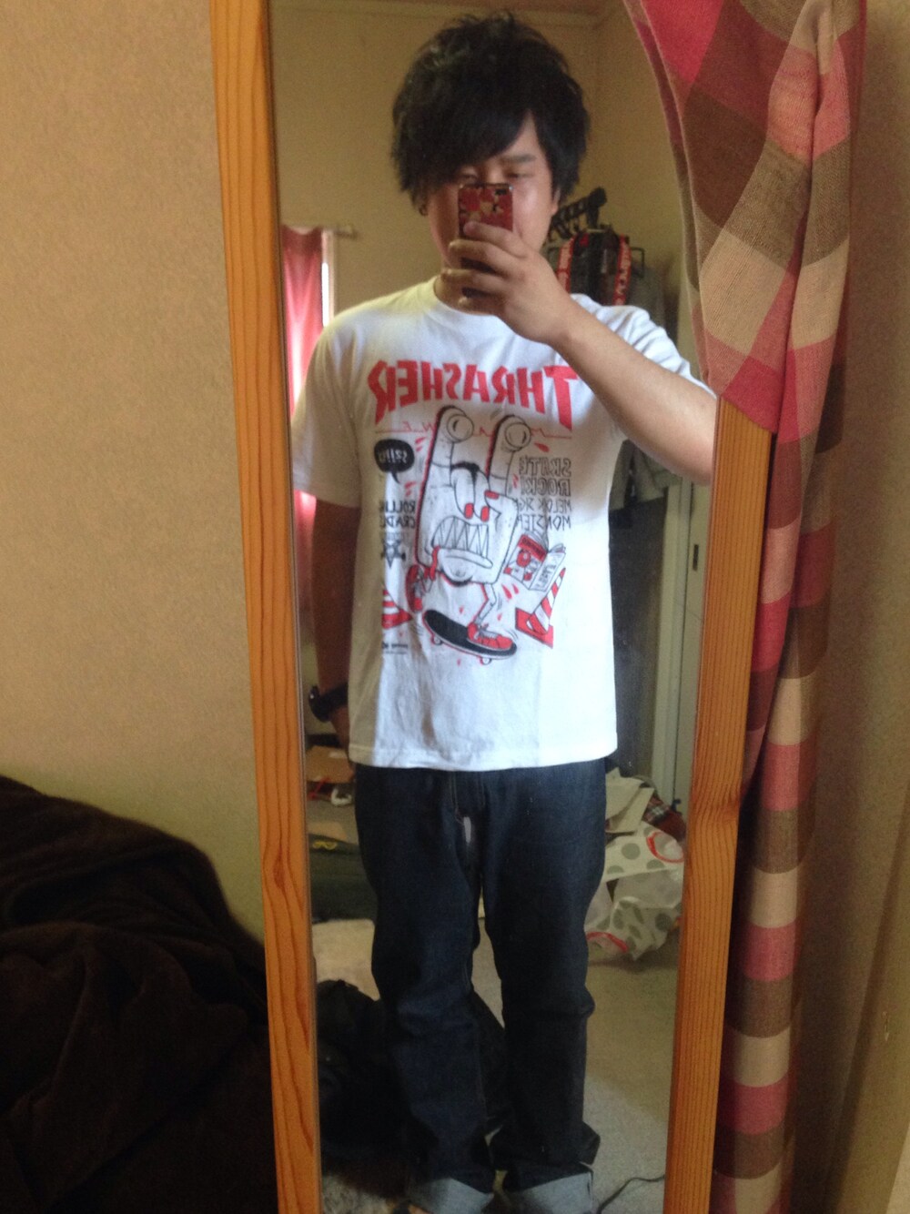 「デニム、ストリート、THRASHER、ROLLINGCRADLE、ロリクレ」｜「ROLLING CRADLEのTHUNDER GATE DENIM 1st type（デニムパンツ、ブラック系）」を使った、しけーやさん（メンズ・163cm）の夏コーディネートの1枚目の写真