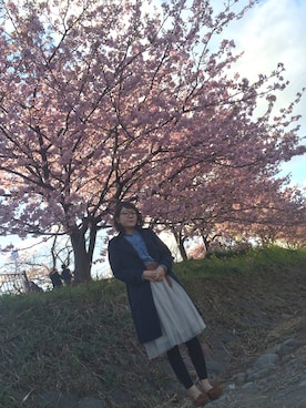 「花見」｜「アイテム（トレンチコート）」を使った、nacoさん（レディース・159cm）の春コーディネート