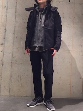 「WHITE MOUNTAINEERING（ホワイトマウンテニアリング）のアイテム（ダウンジャケット/コート）」を使った、せつこさん（メンズ・162cm）の冬コーディネート