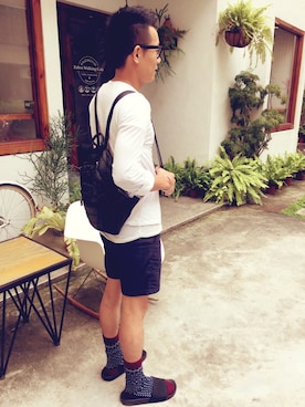 「FOREVER 21（フォーエバー トゥエンティーワン）のアイテム（バッグ）」を使った、許展榮さん（メンズ・171cm）の夏コーディネート