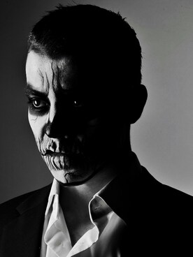 「halloween」｜「アイテム（スーツジャケット）」を使った、JTさん（メンズ・170cm）の秋コーディネート