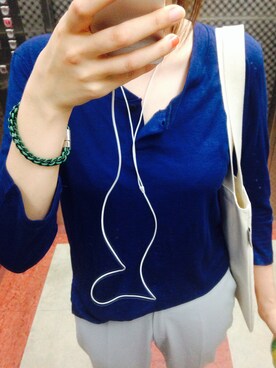 「daily mondayのアイテム（ブレスレット、グリーン系）」を使った、yunさん（レディース・168cm）の夏コーディネート