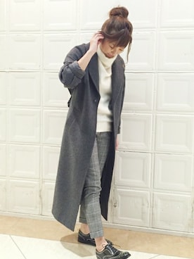 「アイテム（その他アウター、グレー系）」を使った、JOURNAL STANDARD Lady's 横浜店 スタッフBさん（レディース・160cm）の秋コーディネート