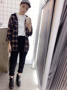 「アイテム（その他アウター、ゴールド系）」を使った、miss showさん（レディース・163cm）の秋コーディネート