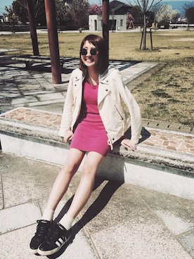 「パールアクセ」｜「アイテム（ライダースジャケット）」を使った、ʜᴀʀᴜᴋᴀさん（レディース・163cm）の春コーディネート