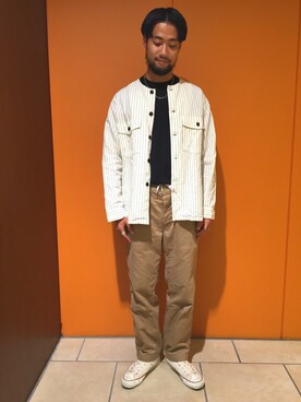 「SCYE BASICS（サイベーシックス）のアイテム（チノパンツ）」を使った、Yukihiro Yamamotoさん（メンズ・181cm）の夏コーディネート