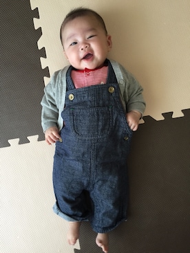 「赤×白」｜「アイテム（オールインワン・サロペット）」を使った、CHAMAさん（キッズ・60cm）の春コーディネート