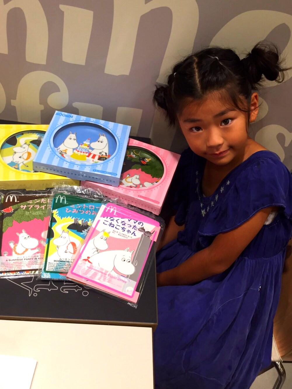 「ブーフーウ－ 、ワンピース、7歳女の子、ムーミン」｜「BOOFOOWOOの大きなフリルのワンピース（ワンピース、ブルー系）」を使った、SENAさん（キッズ・130cm）の夏コーディネートの1枚目の写真