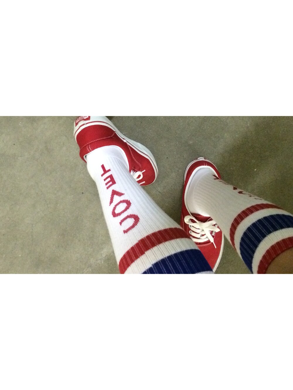 「COVETSOCKS、靴下、トリコロールカラー、バンズ、VANS」｜「covetsocksのアイテム（ソックス/靴下、ホワイト系）」を使った、AI HARADAさん（レディース・164cm）の夏コーディネートの1枚目の写真