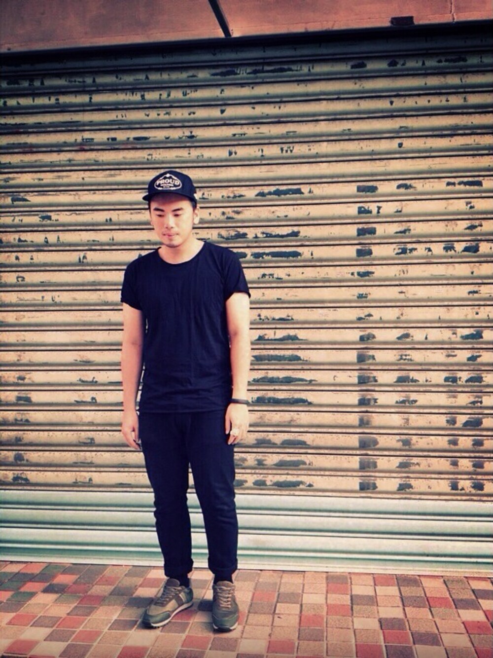 「street、stereovinyls、Taiwan、TAIPEI、snapback、CAP、Calvin Klein PLATINUM(Calvin Klein PLATINUM)、black、bread & boxers」｜「Stereoのproud（キャップ、ブラック系）」を使った、Tofuさん（メンズ・175cm）の秋コーディネートの1枚目の写真