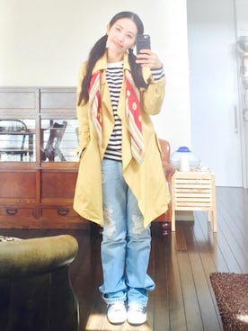 「アイテム（トレンチコート、ゴールド系）」を使った、雅さん（レディース・155cm）の春コーディネート