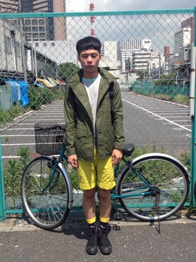 「MUJI」｜「アイテム（ミリタリージャケット）」を使った、Ian Chenさん（メンズ・170cm）の春コーディネート