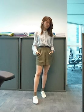 「CASIO」｜「アイテム（その他シューズ）」を使った、GGGさん（レディース・157cm）の秋コーディネート