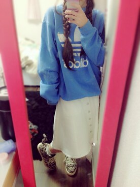 「adidas Originals by JEREMY SCOTT」｜「アイテム（アナログ腕時計）」を使った、ミヤヂマミさん（レディース・159cm）の春コーディネート